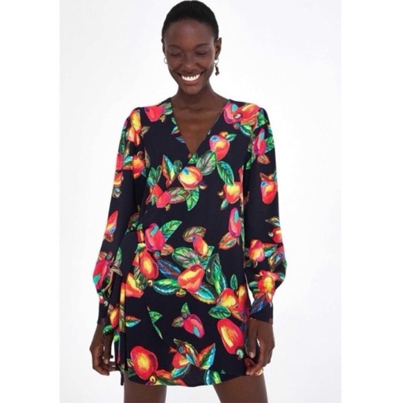 Farm Rio wrap dress size small - Picture 1 of 2